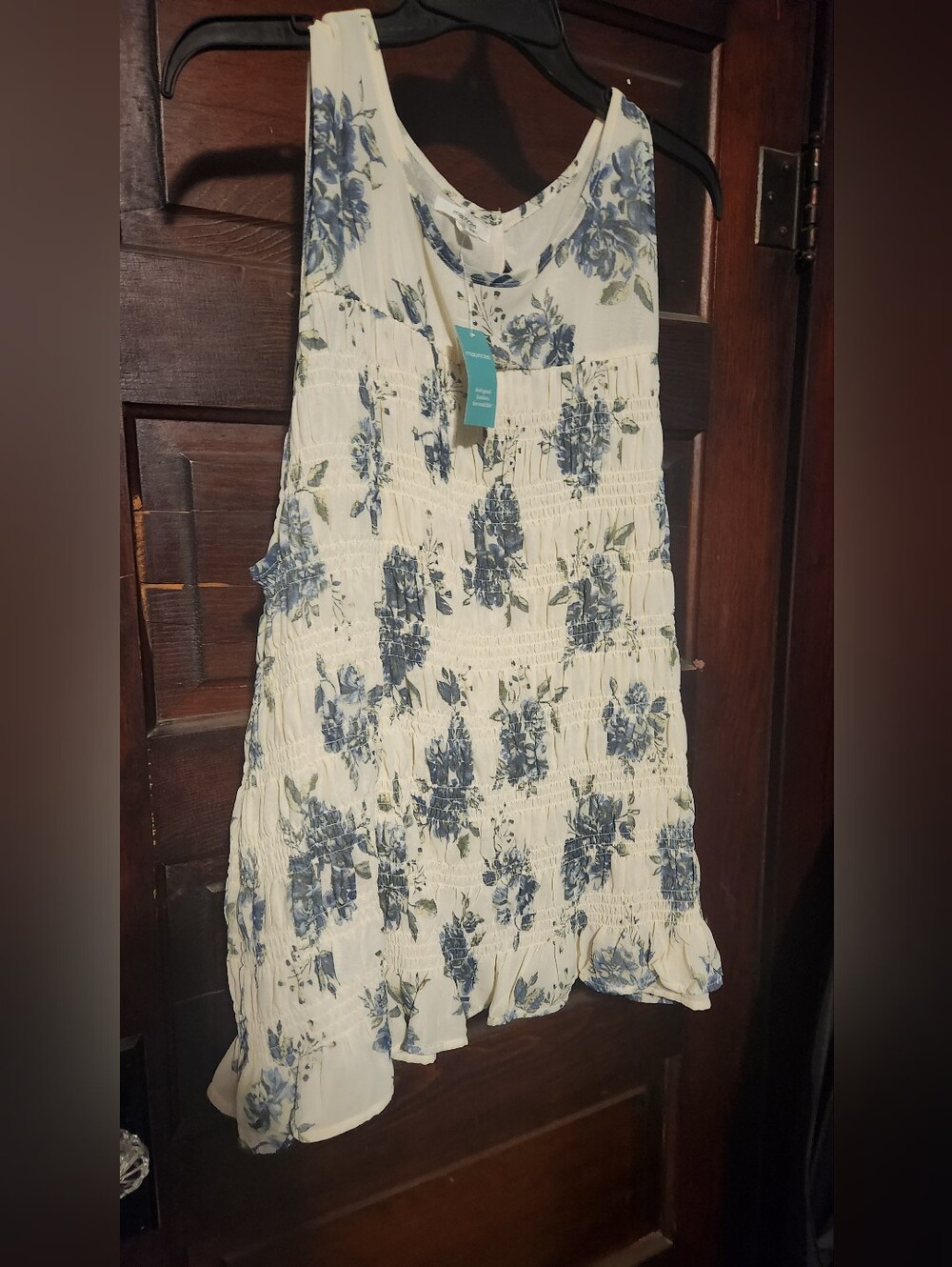 Maurices Women’s White Floral Sleeveless Smocked Top